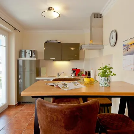 Fr51 3 Strasse Der Freundschaft 51 Apartmán
