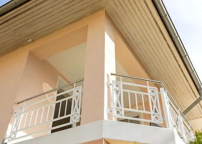 Apartmán Fr51 3 Strasse Der Freundschaft 51 *